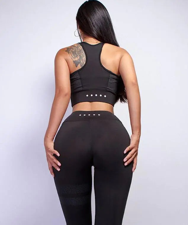 Conjunto deportivo de mujer – elegancia, comodidad y actitud fitness.